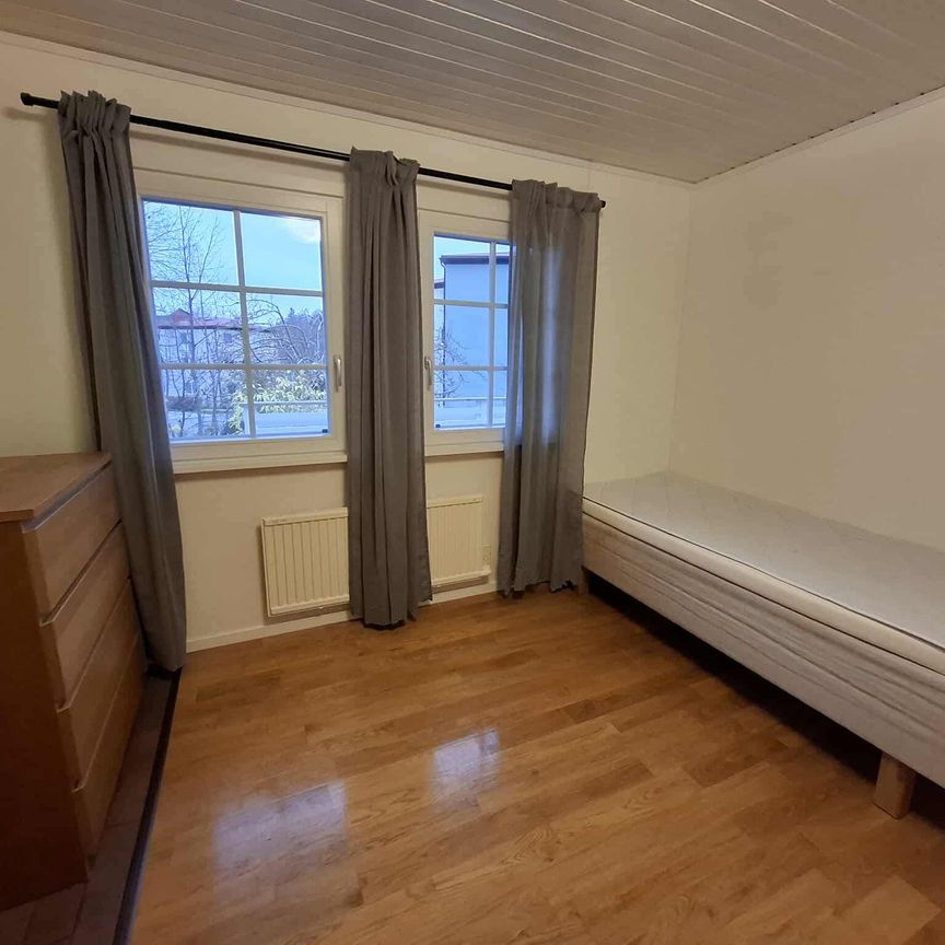 Lilla Hagvägen, Upplands Väsby - Foto 1