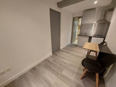 Location appartement 1 pièce, 11.88m², Narbonne - Photo 3