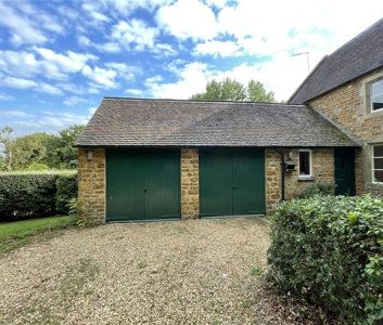 Woodyard Cottage, Fawsley, Daventry, NN11 3BS - Photo 4