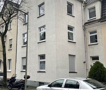 "Ideal für junge Leute" Große 2,5 Zimmer-Wohnung mit Balkon in 47226 Duisburg-Rheinhausen - Foto 4