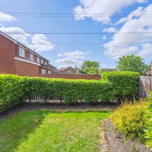 Dunnock Road, Beckton, E6 - Photo 1