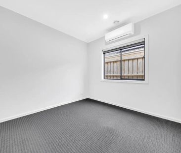 “Spacious 4-Bedroom Family Living in the Popular Jubilee Estate!” - Photo 2