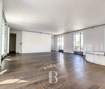 Appartement • Archives - Photo 1