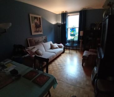 Tout compris Grand 4 1/2 Sous-location sur 2 étages Ville-Marie - Photo 2