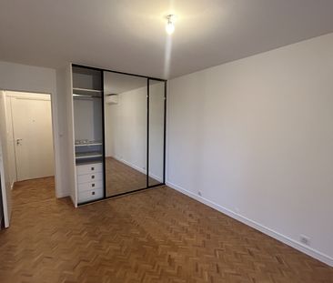 Location Appartement 4 pièces 77m² NICE 06200 - Photo 6