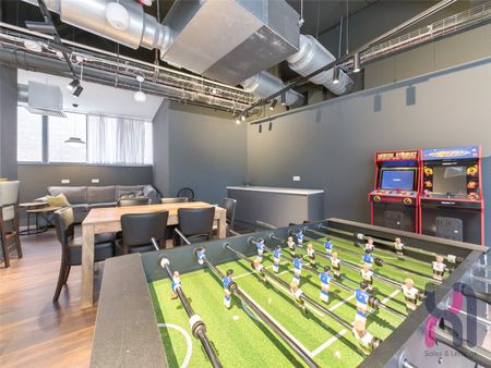 4-bed property to let in Liverpool - Photo 4