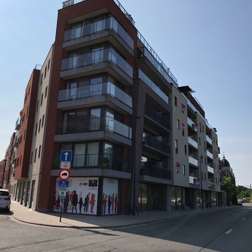 2-slpk-APP + ruime garage - Photo 1