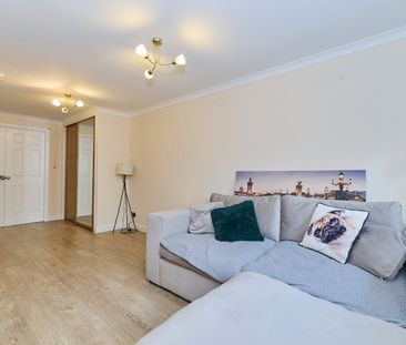 1 bedroom property to rent - Photo 3