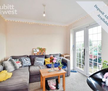 3 bedroom end of terrace house to rent - Photo 3