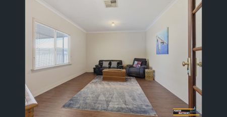 Beautiful 3-Bedroom Home in Rivervale - Modern, Spacious & Perfect for Summer Living - Photo 5