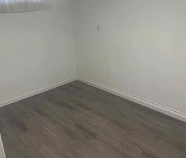 For Lease - 5409 Derry Road, Milton, Ontario - Photo 1