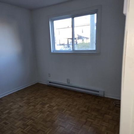 Appartement triplex 5 1/2 Longueuil - Photo 4