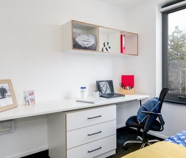 Studio to rent - Photo 2