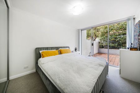 A Semi-Sized Parkside Apartment in Paddington Gardens - Photo 5
