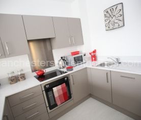 Riverside House, 100 Blackfriars Road, Salford, M3 7FU - Photo 4