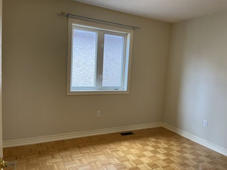 For Lease - 51 River Heights Drive, Brampton, Ontario - Photo 4