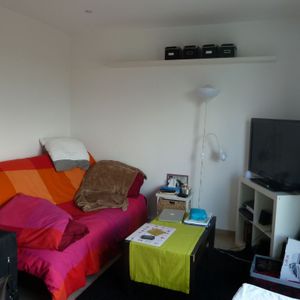 Studio avec Terrasse - GOURNAYS/MARNE - Photo 2