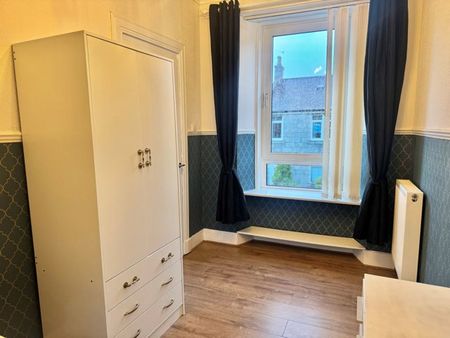 Flat D, 11 Walker Road, AB11 8DQ, Aberdeen - Photo 5