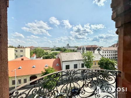 Gyönyörű lakás a BELVÁROSBAN! - Photo 5