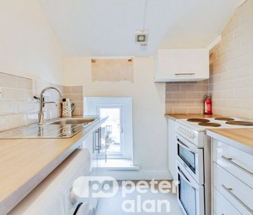 Albany Road, Roath, Cardiff - Photo 5