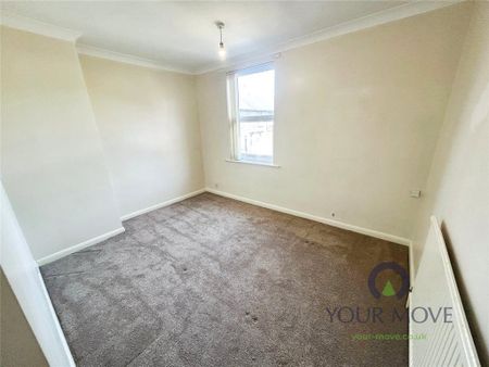 2 bedroom end of terrace house to rent - Photo 3