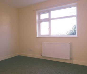 2 bedroom maisonette to rent - Photo 6