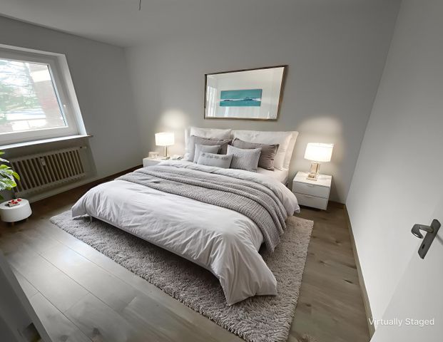 Modernisierte 3-ZKB-Balkonwohnung im Hochhaus im Europaviertel zu vermieten! - Photo 1