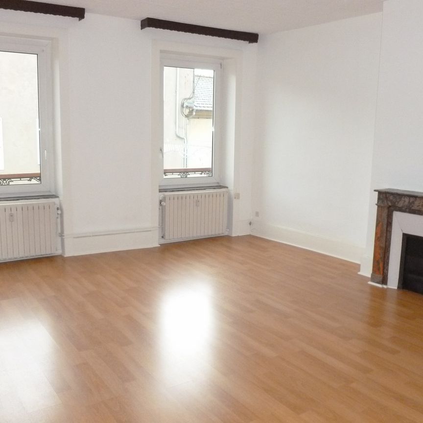 Location Appartement 3 pièces 105m² - Photo 1