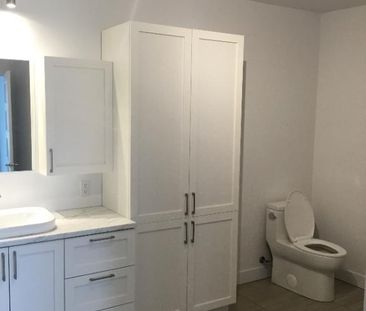 CONDO À LOUER - Photo 4