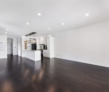 2/44 Mawarra Street - Photo 2