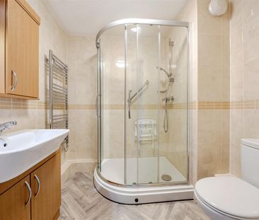 Nicholls Lodge, Bishop’s Stortford, Hertfordshire - Photo 6