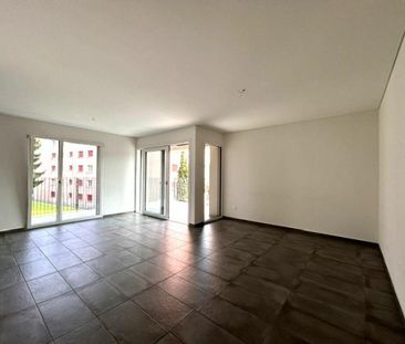MODERNO E LUMINOSO APPARTAMENTO 2.5 LOCALI - Foto 3