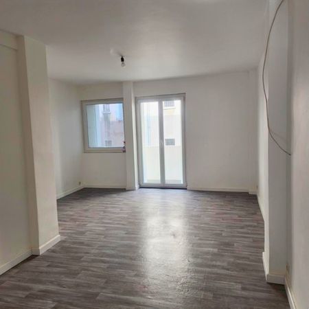 3 pièces - 51 m² - 4ème étage - Colocation non autorisée - Photo 4