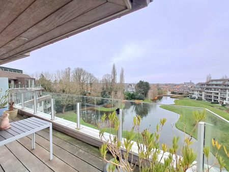 LUXE APPARTEMENT MET MAGNIFIEK ZICHT TE HUUR IN HARELBEKE - Photo 3