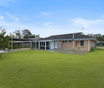 Stylishly Refreshed Family Home on a Premium Block in a Sought-Afte... - Photo 1