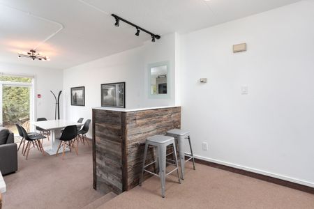 For Lease - 107 Ann Heggtveit Drive Unit# 112, Blue Mountains, Ontario - Photo 2