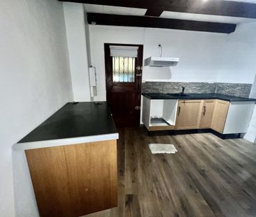 Location Maison 3 pièces 62m² LA CELLE 83170 - Photo 6