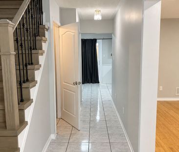 For Lease - 20 Glen Ray Court, Clarington, Ontario - Photo 6