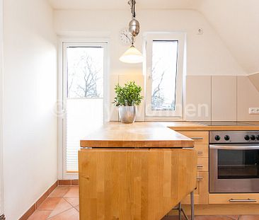 Möblierte Maisonettewohnung mit Balkon und Dachterrasse in Hamburg-Volksdorf - Foto 4