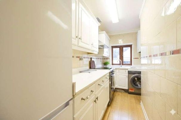 North Street, Romford, RM1 - Photo 1