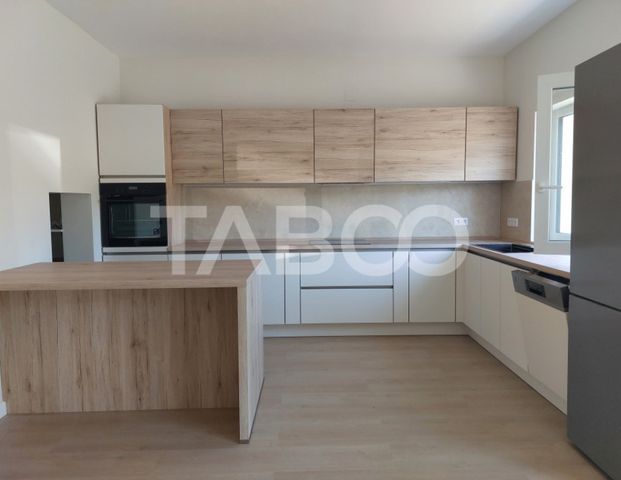 Casa individuala de inchiriat P+1E 3 dormitoare curte libera - Fotografie 1