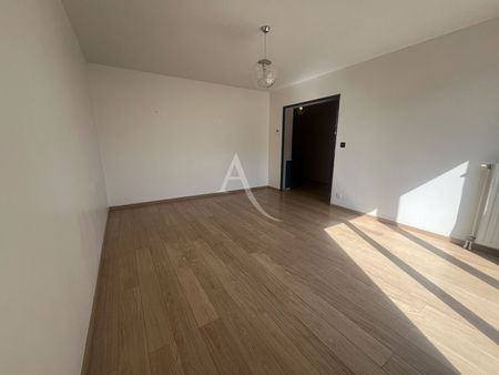 Location Appartement 2 pièces 54m² - Photo 2