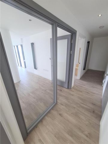 2 bedroom apartment to rent - Photo 2