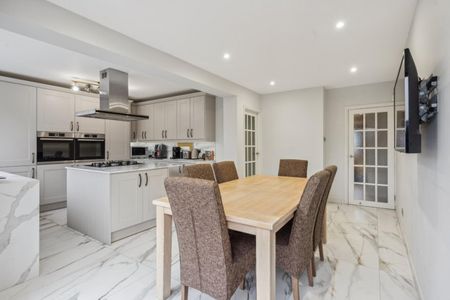 Upton Court Road - Photo 3