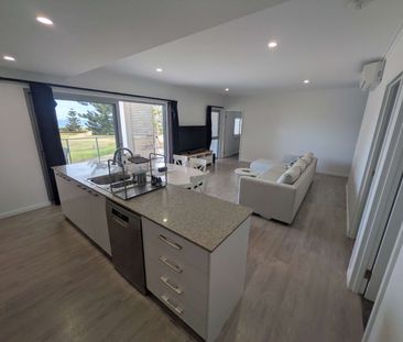 Halls Head - Photo 3