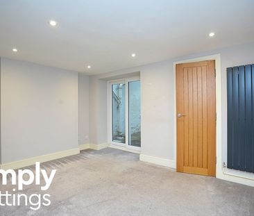 1 Bed property for rent - Photo 2