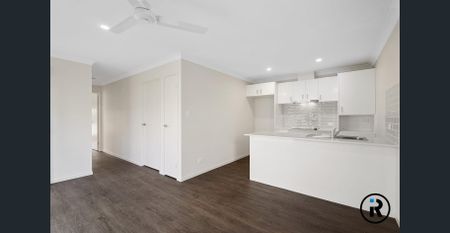 BEAUTIFUL NEAR NEW 2 BEDROOM HOME WITH A LARGE BACKYARD - Photo 4