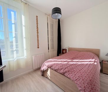 Location Appartement 4 pièces 75m² ROCHEFORT 17300 - Photo 4