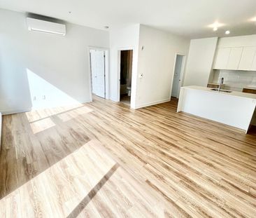 3035 Av. des Gouverneurs, Laval (Duvernay), QC H7E - Photo 3