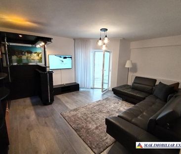 Apartament 3 camere cf 1 et 3 în Centru Câmpulung Argeș - Fotografie 3
